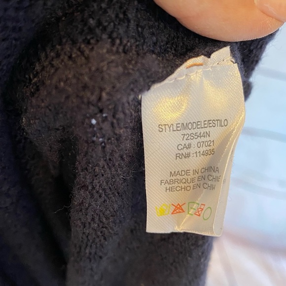 RDI Deep V-Neck Tunic Knit Split Hem Sweater NWT - Picture 7 of 7